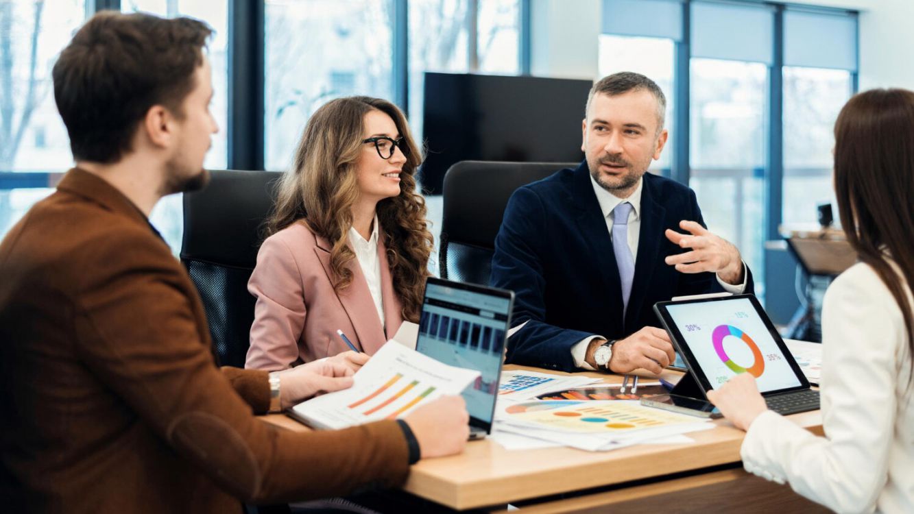Empowering Companies to Build Strong Teams